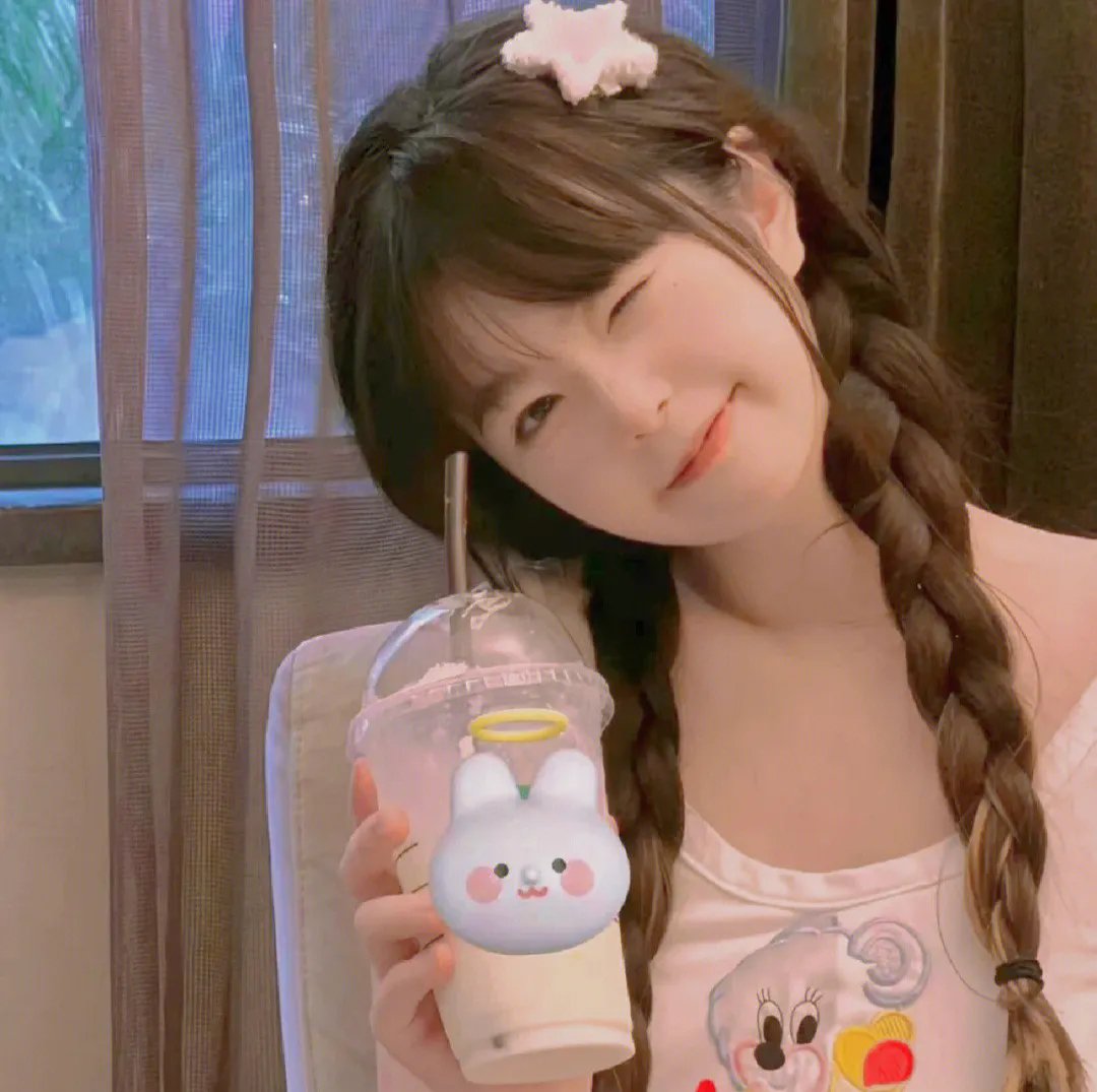 女篮双娇